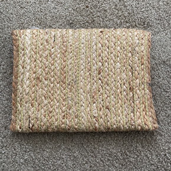 Brand new beach straw clutch - Picture 2 of 4